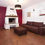 4 Bedroom Gorgeous In *