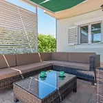 4 Bedroom Gorgeous In Ferienhaus Dubrava (Sibenik-Knin)