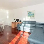 4 Bedroom Gorgeous In Ferienhaus *