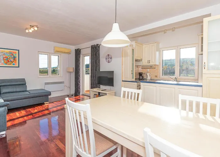 Vakantiehuis 4 Bedroom Gorgeous In